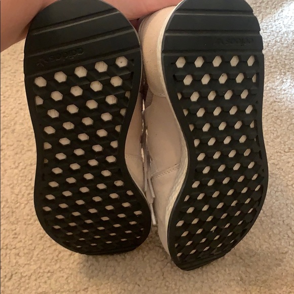 ADIDAS SUEDE RUNNING SHOES - Picture 4 of 5